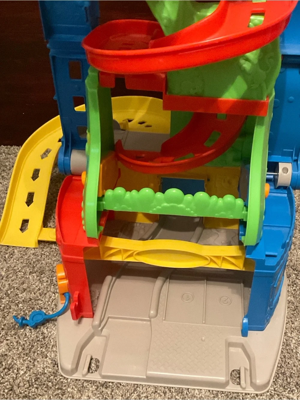 Fisher-Price Little People Wheelies Stand ’n Play Rampway Parking Garage Playset